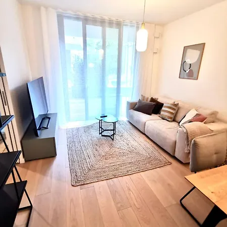 Nova Sky Apartment *